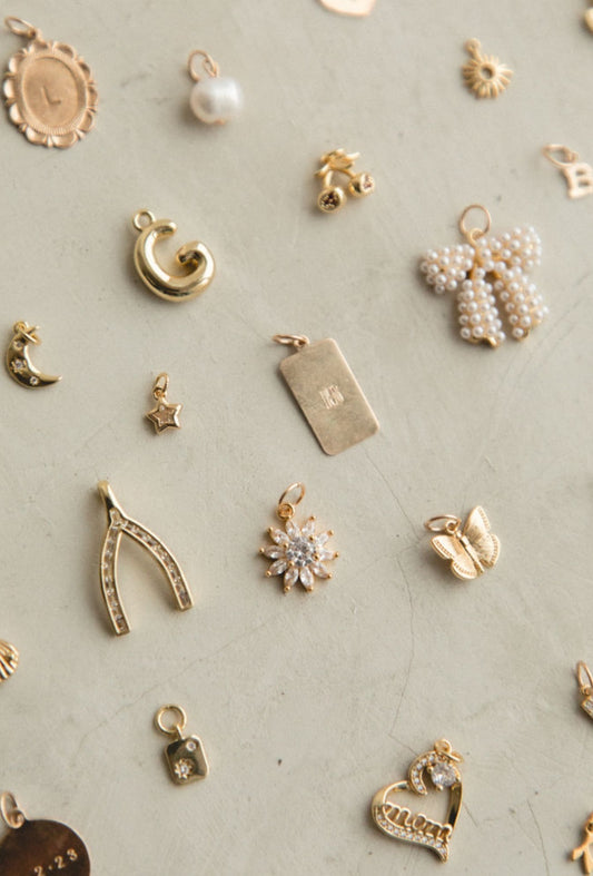 CREATE YOUR OWN NECKLACE CHARM STORY